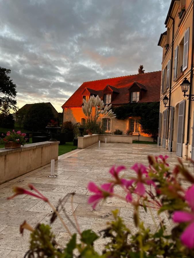 Hotel Domaine De L'Orangerie Bonnat Exterior foto
